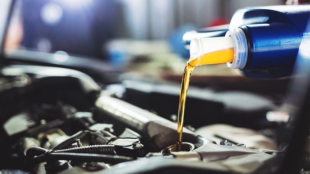 16 Myths and Facts About Engine Oil: What You Should Know